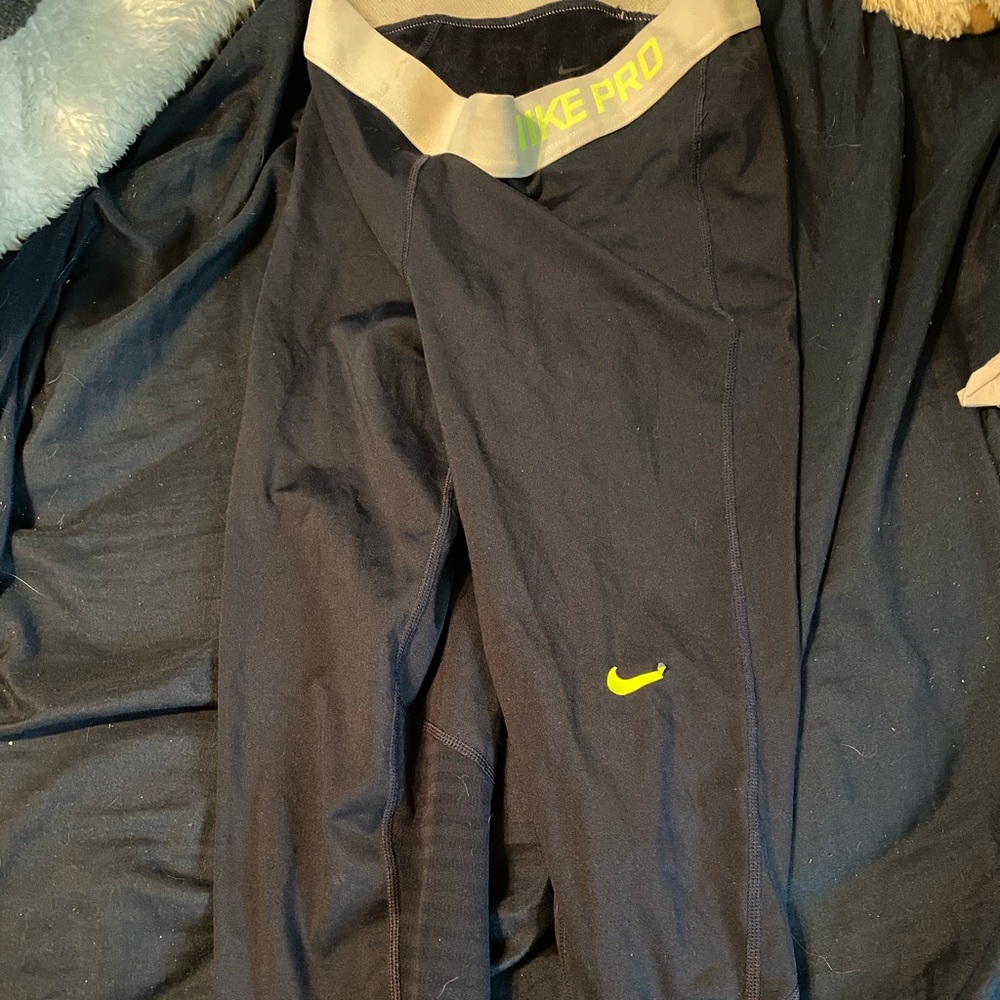 Nike leggings